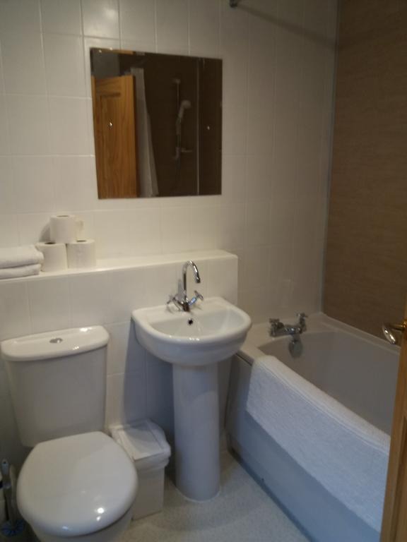 הוילה House For Groups & Contractors קילמרנוק מראה חיצוני תמונה
